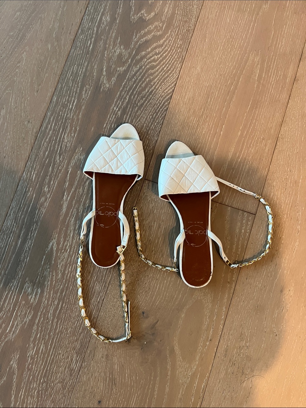 Paloma Barceló White Quilted Open-Toe Slingback Sandals with Gold Chain Strap